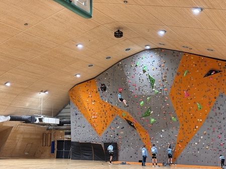 Plezalna šola Estet